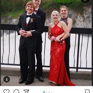Red prom dress